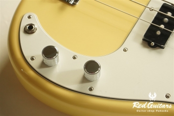 2021 Collection Made in Japan Hybrid II Precision Bass - Vintage White